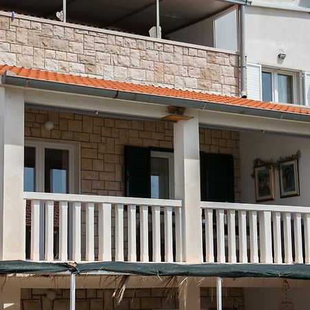 Family Apartments Brach بول المظهر الخارجي الصورة