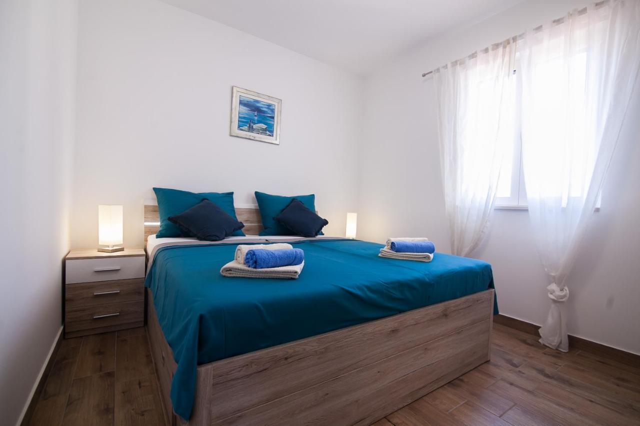 Family Apartments Brach بول المظهر الخارجي الصورة