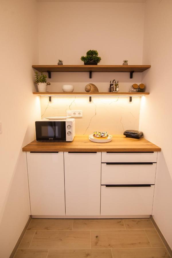 Family Apartments Brach بول المظهر الخارجي الصورة