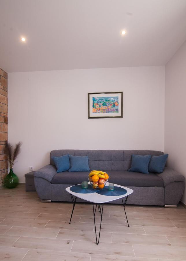 Family Apartments Brach بول المظهر الخارجي الصورة