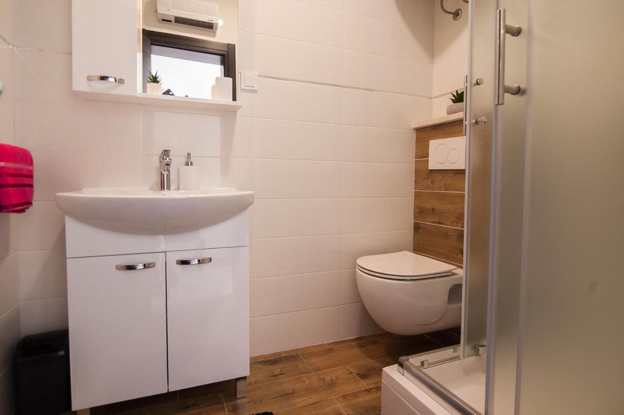 Family Apartments Brach بول المظهر الخارجي الصورة