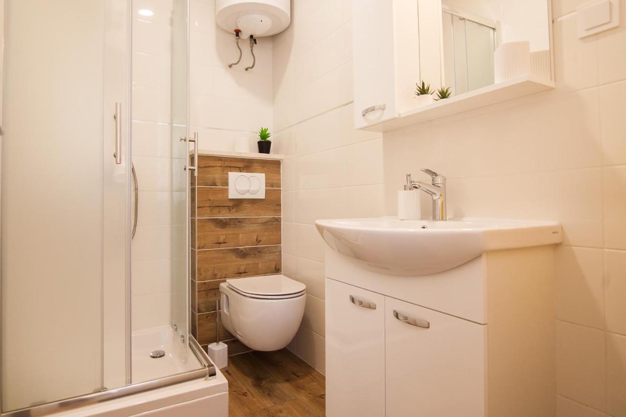 Family Apartments Brach بول المظهر الخارجي الصورة