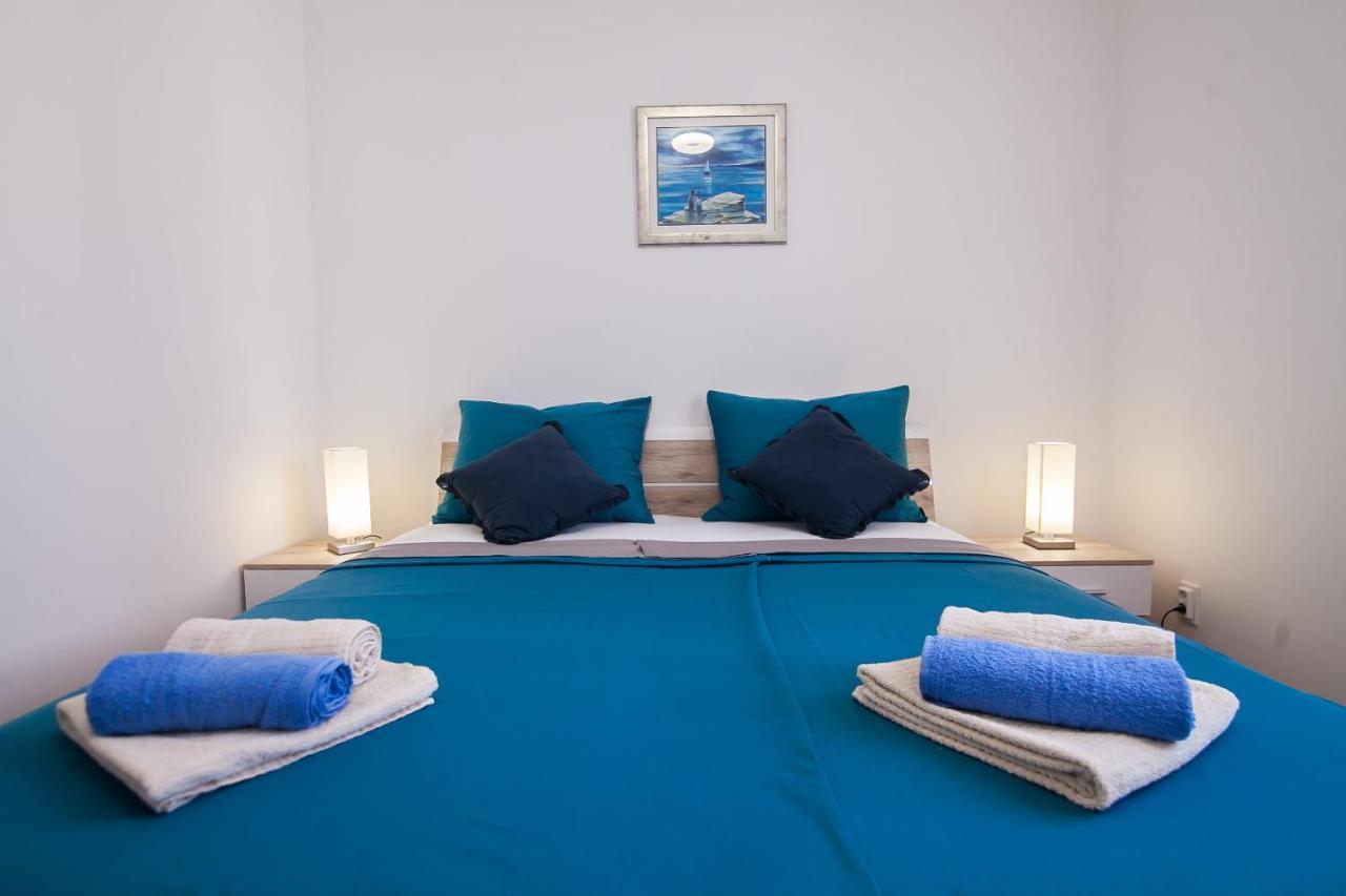 Family Apartments Brach بول المظهر الخارجي الصورة